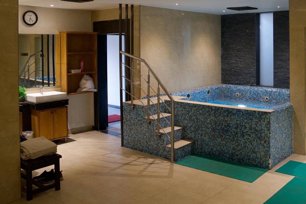 Ramada By Wyndham Jalandhar City Center Luaran gambar