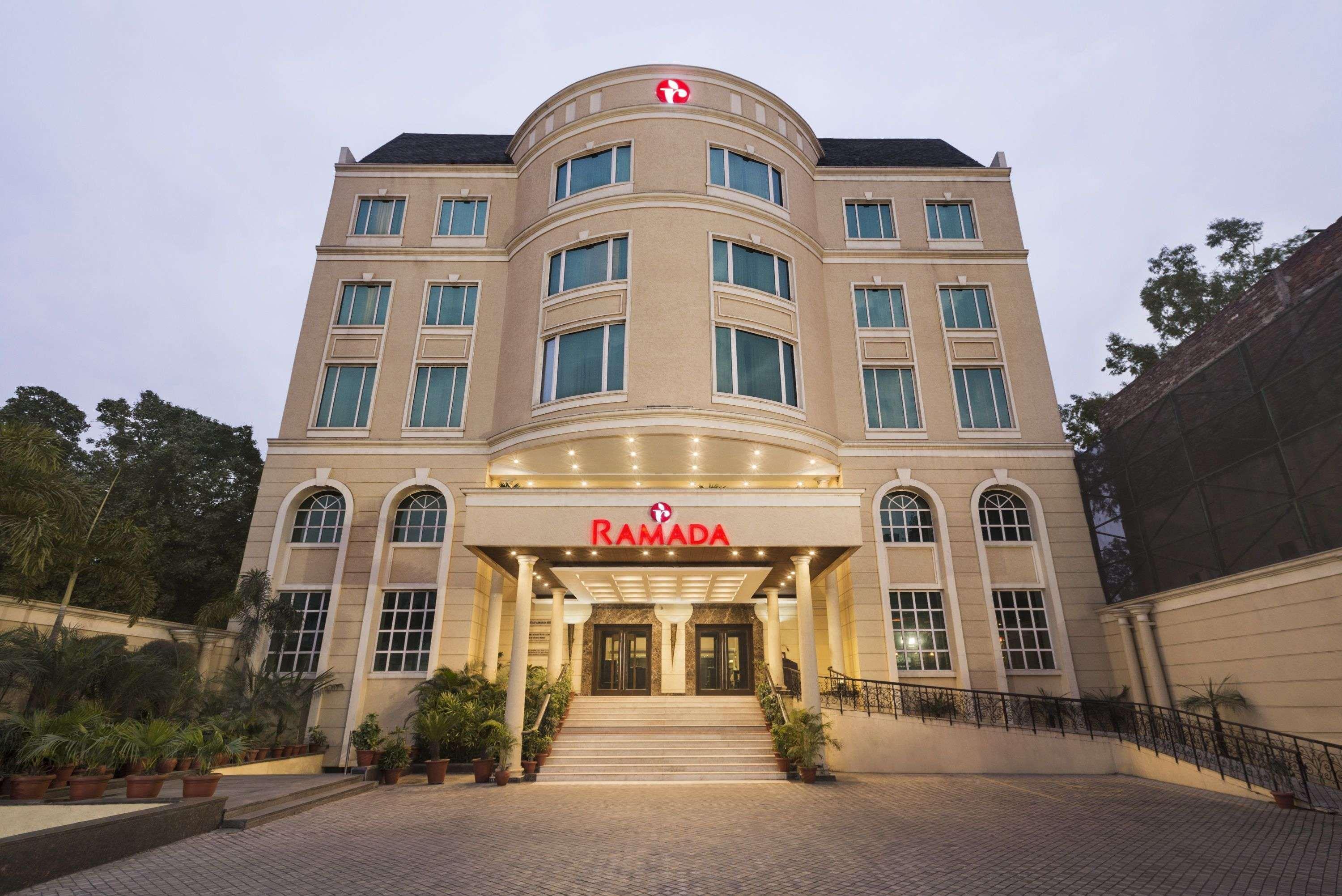 Ramada By Wyndham Jalandhar City Center Luaran gambar