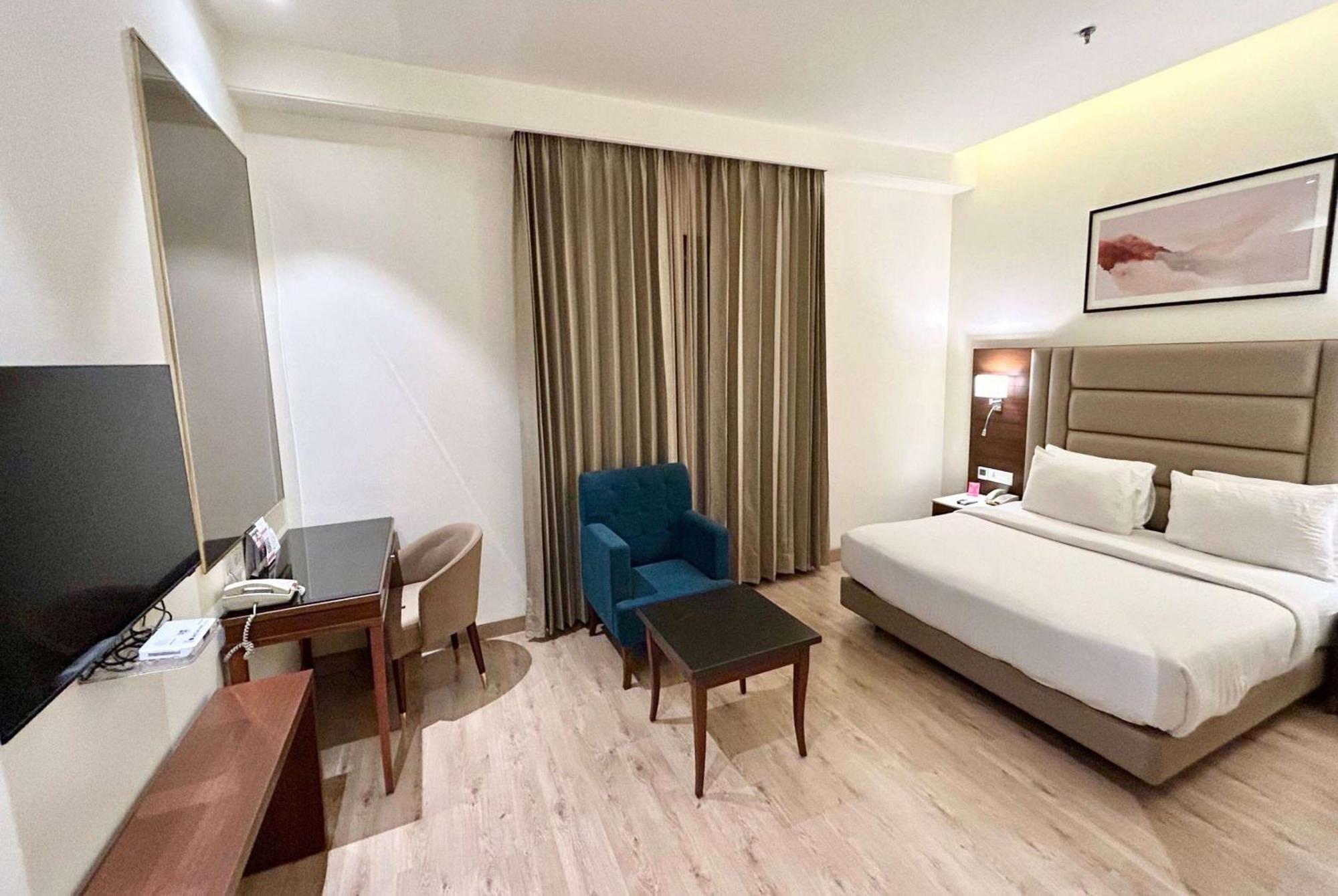 Ramada By Wyndham Jalandhar City Center Luaran gambar